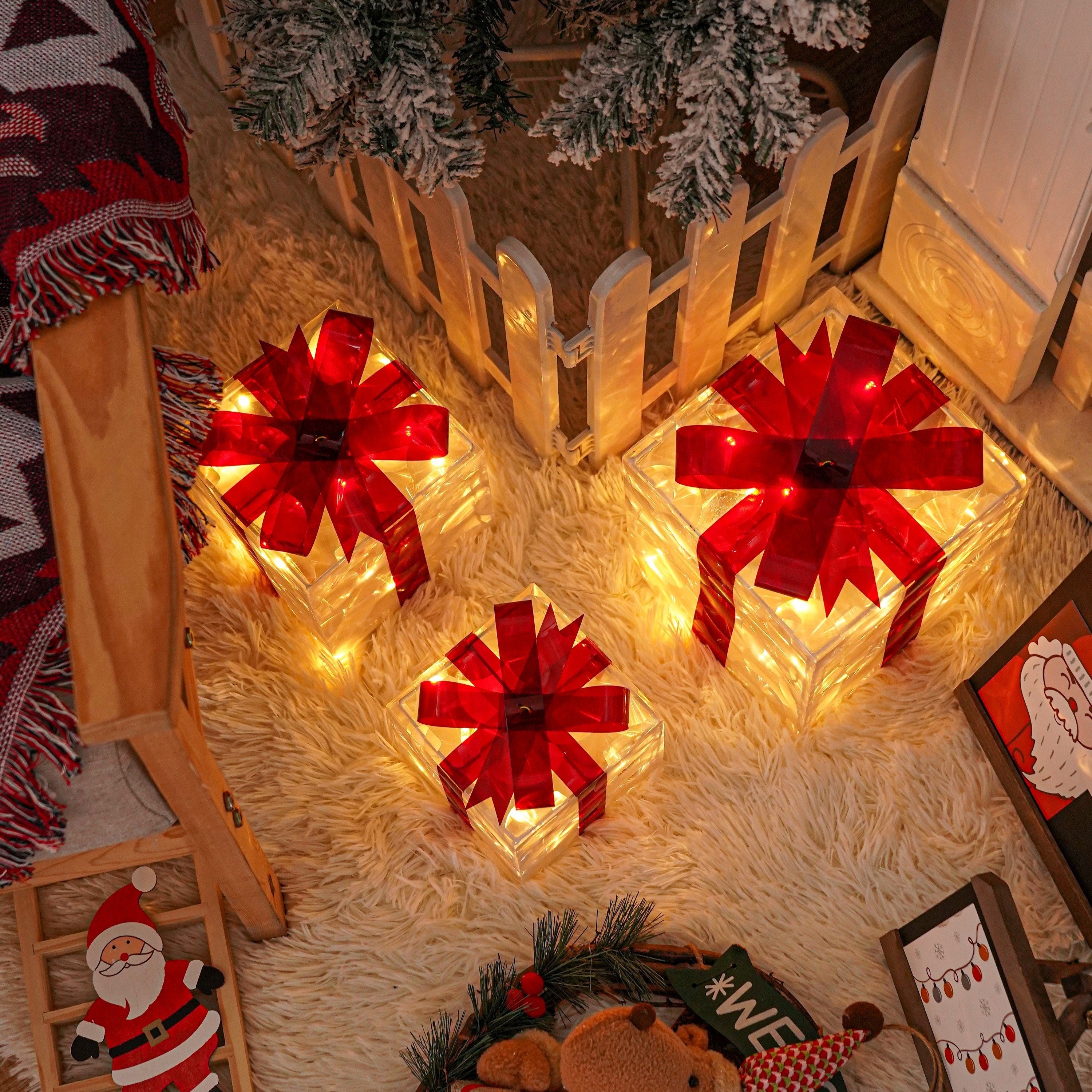 A Set Of 3 Christmas Color Boxes